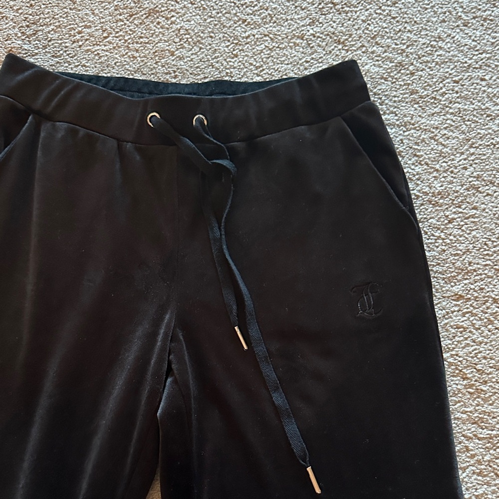 Juicy Couture Black Jogger Pants - Picture 3 of 3